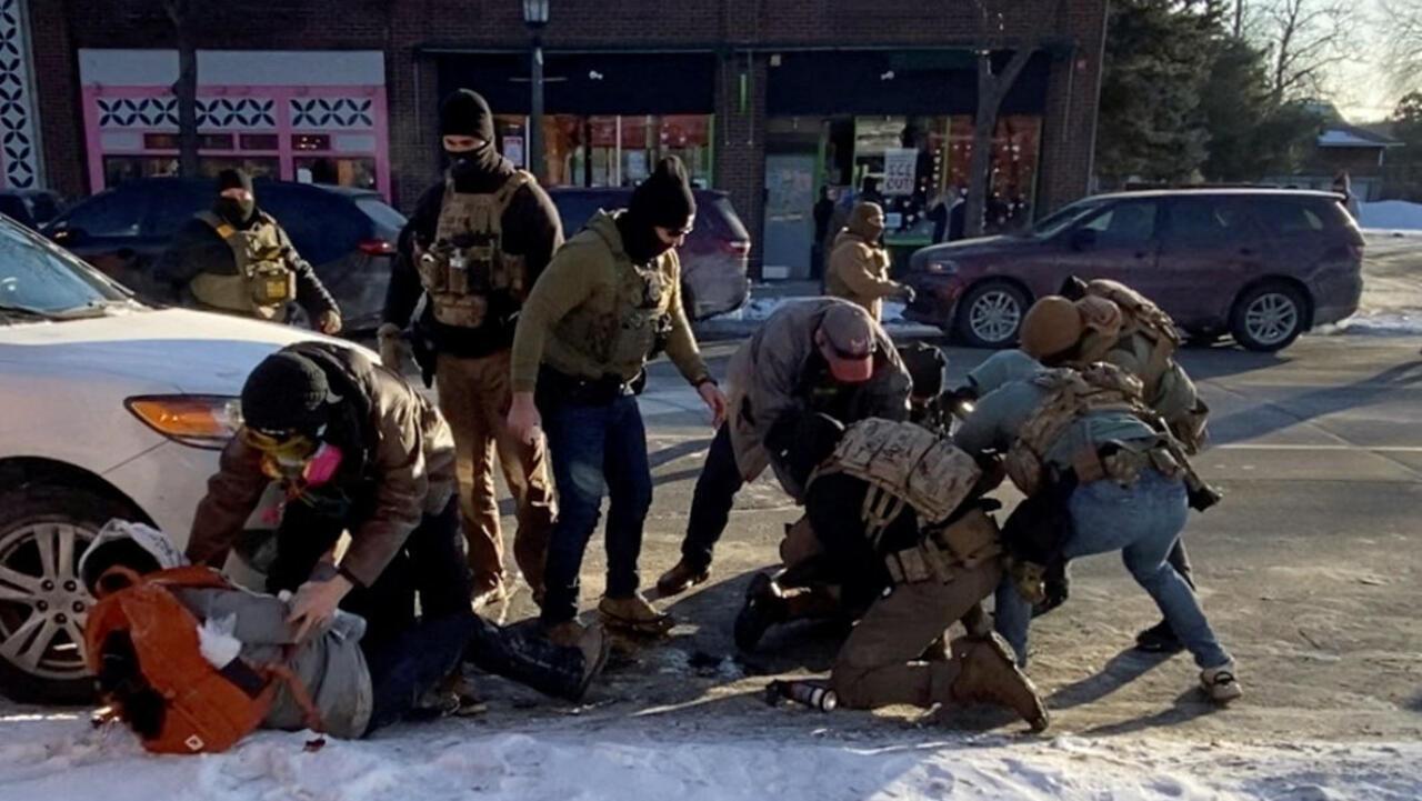 Outrage Grows in Minneapolis Following Fatal Shooting of ICU Nurse Alex Pretti by ICE Agents